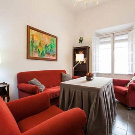 Apartamentos Rg Arenal Seville Room photo